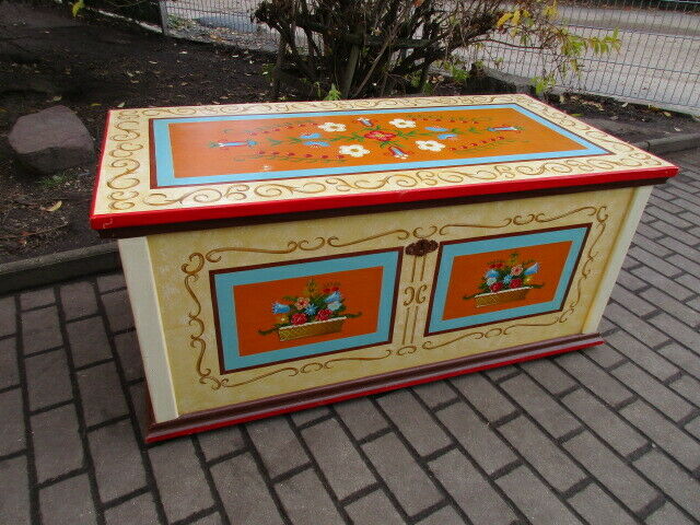 Truhe Flachdeckeltruhe BauerntruheJugendstil um 1900 Weichholz