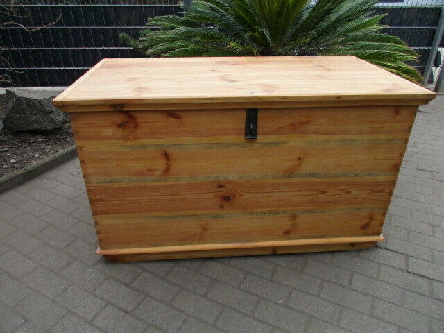 Truhe Flachdeckeltruhe Jugendstil um 1910 Weichholz Nr. 6