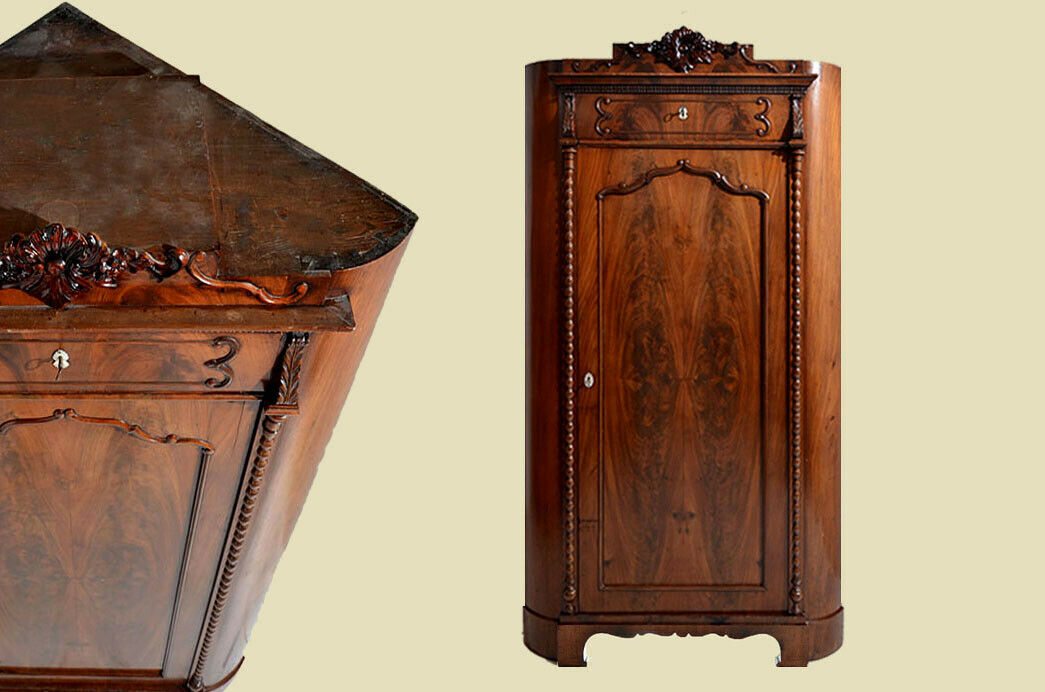 Großer Antik Mahagoni Biedermeier Schrank Eckschrank von 1820
