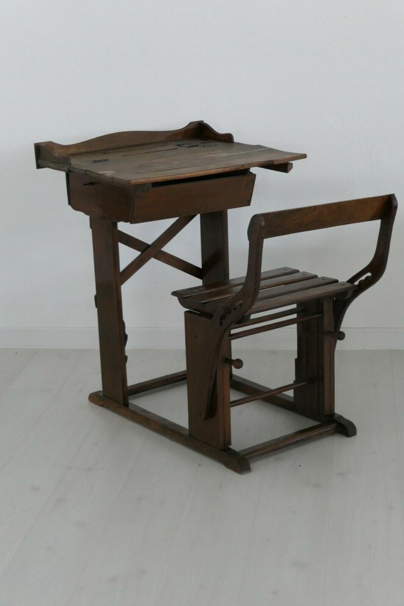 Schulbank-Sitzbank-Holzbank-Kindermöbel-alte Schulbank-Dekorstück-Tisch