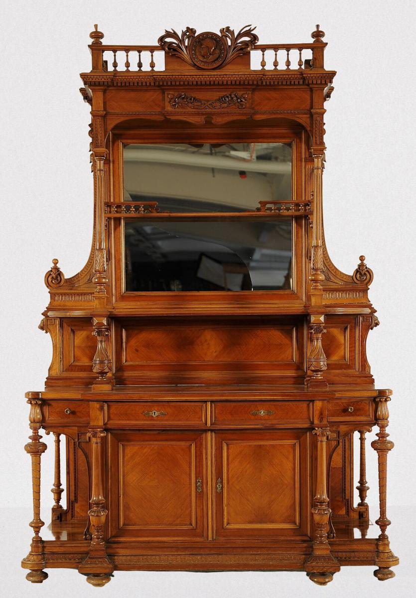 Kaiserliche Gründerzeit Kredenz mit Glasscheibe Antik Kolosseum | antik.de