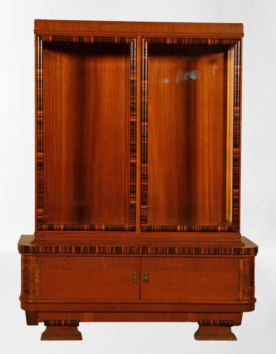 Zauberhafte Art Deco Vitrine aus Makassar Antik Kolosseum