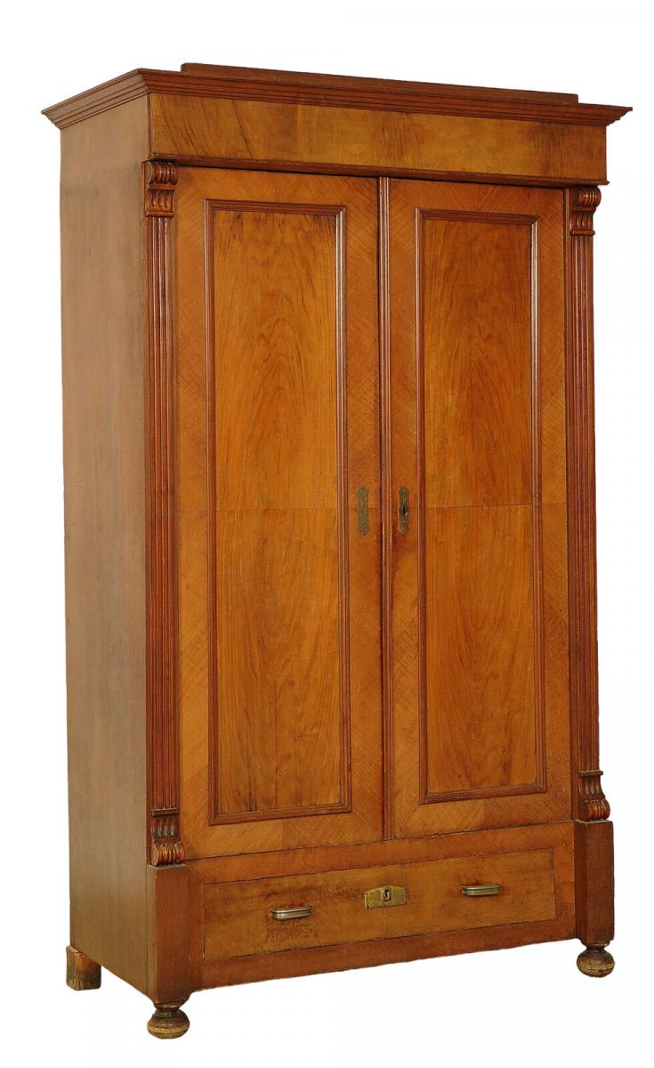 Schöner Gründerzeit Kleiderschrank mit Schublade Antik Kolosseum | antik.de