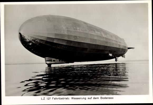 Foto Luftschiff Lz Graf Zeppelin Wasserlandung Auf Dem Bodensee