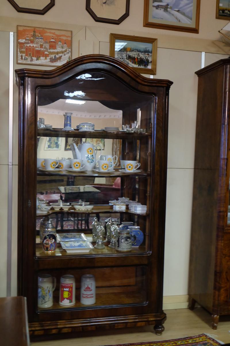 Gründerzeit Vitrine