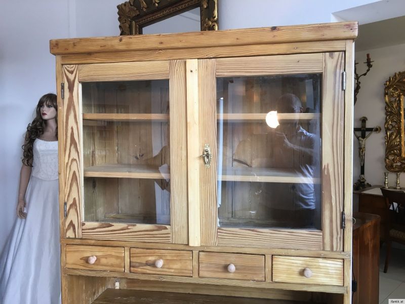 Hübsches altes Küchenbuffet Küchenschrank Fichte Naturholz