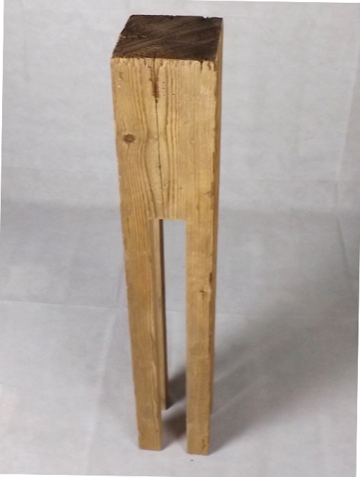 Stele ständer kerze hochtisch für skulptur rustikaler alter balken ...