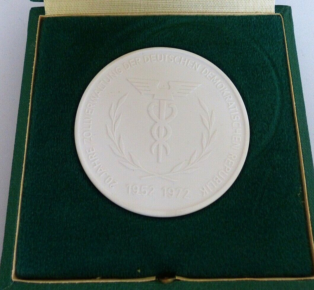 Original Alte Medaille Meissen Jahre Zollverwaltung Der Ddr In Ovp