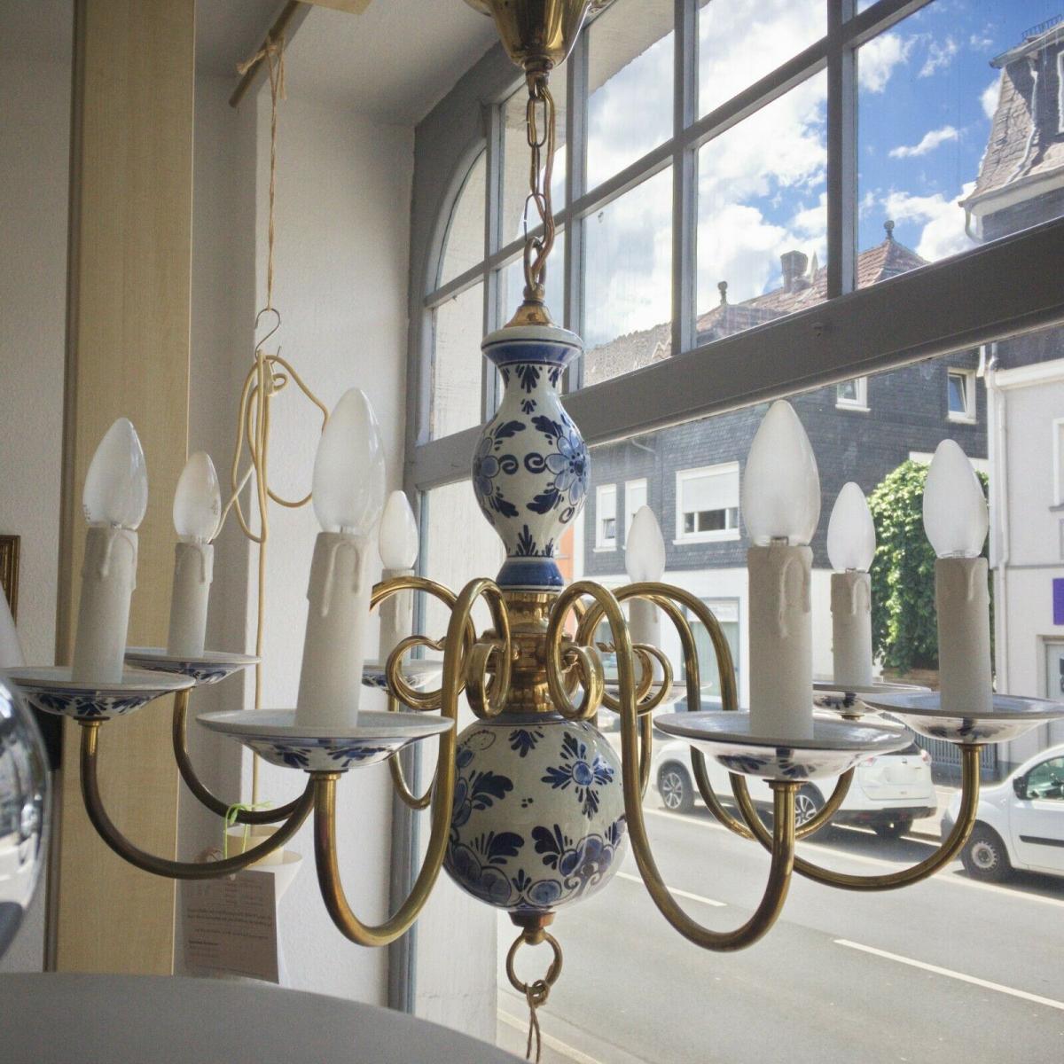 XL Kronleuchter Chandellier Hängelampe mit Keramik + Messing 8 Arme 50er Jahre
