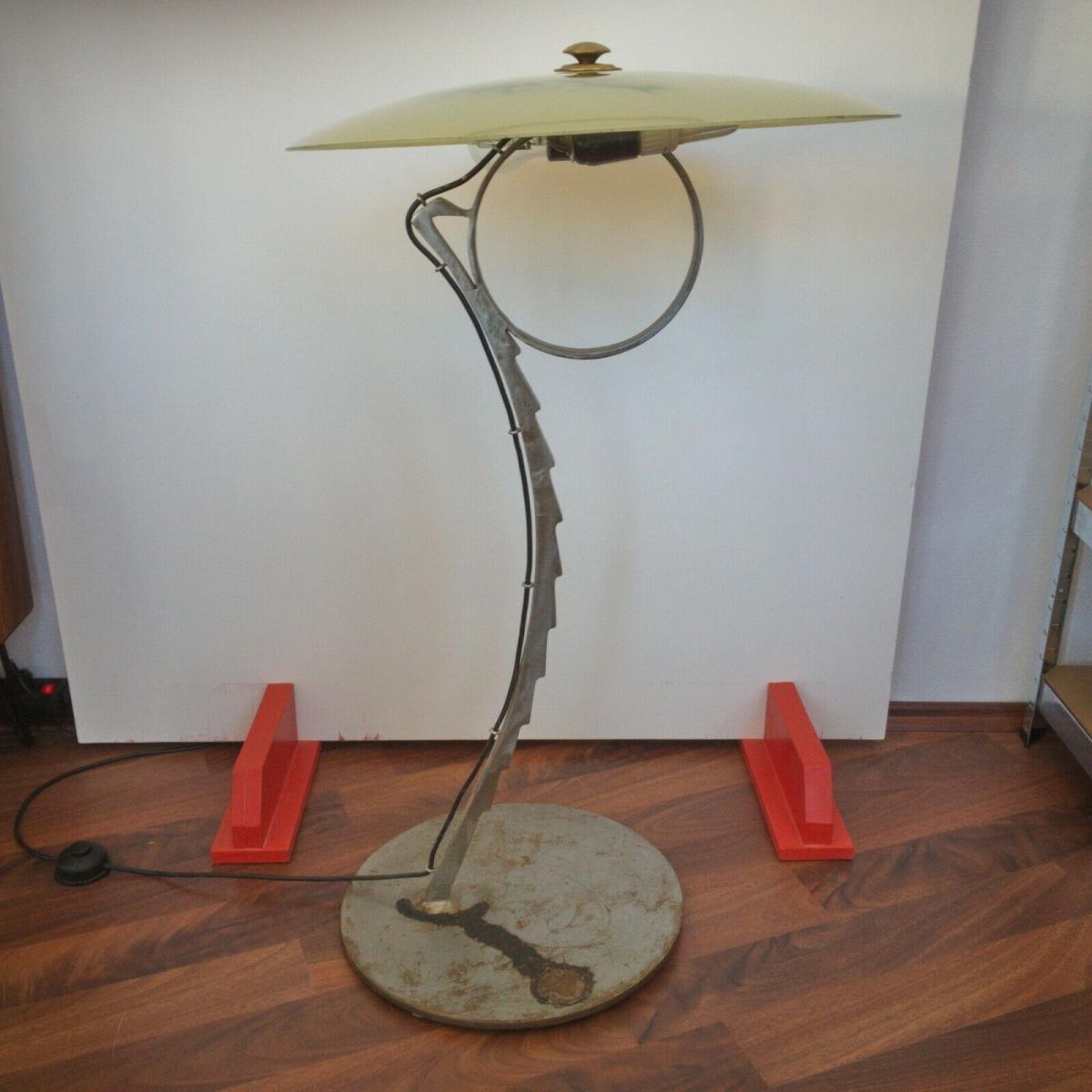Einzelstück bodenlampe aus stahl unbek künstler tellerlampe 50er jahre stil
