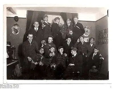 Original Foto Studentika Studenten Burschenschaft beim Feiern 1920er Jahre