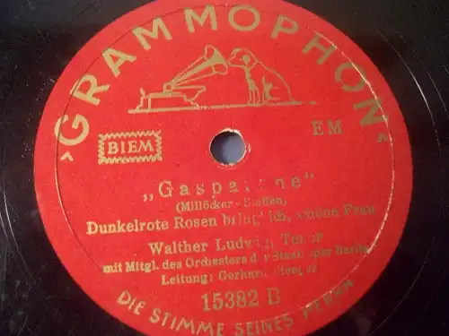 WALTER LUDWIG, Tenor "Dunkelrote Rosen bring' ich, schöne Frau" Grammophon 1940