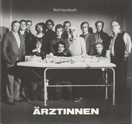 Saarländisches Staatstheater Saarbrücken, Matthias Kuntzsch, Martin Peleikis, Lothar Trautmann, Susanne Berger: Programmheft ÄRZTINNEN von Rolf Hochhuth. Premiere 3. Dezember 1983 im Großen Haus Spielzeit 1983 / 84. 