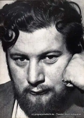 Thalia Theater Hamburg, Ruppel Walter, Kabelitz Roland: Programmheft Der unbekannte Soldat und seine Frau zwei Akte Krieg unterbrochen durch einen Waffenstillstand zur Erfrischung von Peter Ustinov. Spielzeit 1967 / 68 Heft 3 (18). 