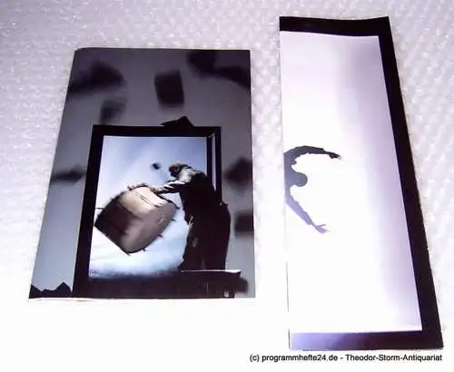 Berliner Ensemble, Theater am Schiffbauerdamm: Programmheft Trommeln in der Nacht. Komödie von Bertolt Brecht. Premiere 30. August 2007. Programmheft Nr. 90 (18). 
