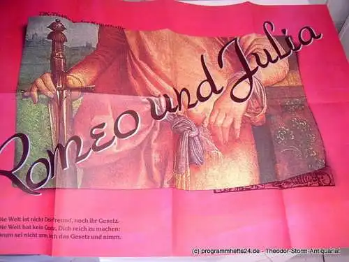 TiK - Thalia in der Kunsthalle, Thalia Theater Hamburg, Peter Striebeck, Volker von Vogel, Wolfgang Schröder: Programmheft Romeo und Julia von William Shakespeare. Theaterplakat. Premiere am 4. Dezember 1983. Spielzeit 1983 / 84 (18). 