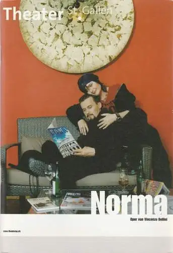 Theater St. Gallen, Werner Signer / Franziska Severin, Christian Geltinger, Roberto Ceccarelli,Toni Küng (Probenfotos): Programmheft Vincenzo Bellini NORMA Premiere 18. Juni 2005 Spielzeit 2004 / 2005 (18). 