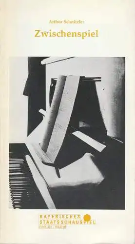 Bayerisches Staatsschauspiel, Cuvillies-Theater, Günther Beelitz, Sebastian Huber, Wilfried Hösl ( Fotos ): Programmheft ZWISCHENSPIEL. Komödie von Arthur Schnitzler. Premiere 25. September 1990 Cuvillies-Theater Spielzeit 1990 / 91 Heft Nr. 60 (18). 