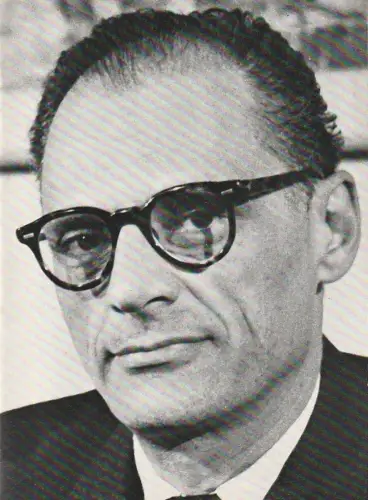 Thalia Theater Hamburg, Walter Ruppel, Hannelore Gerber, Rosemarie Clausen ( Szenenfotos ): Programmheft Arthur Miller DER PREIS Spielzeit 1968 / 69 Heft 9. 