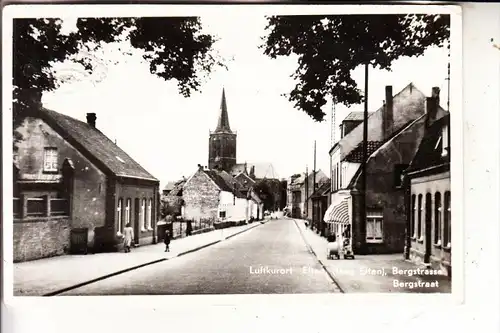 4240 EMMERICH - HOCHELTEN, Bergstrasse / Bergstraat