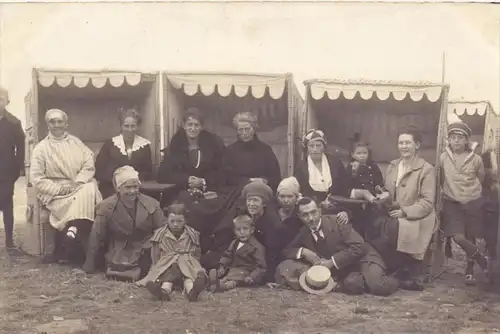 2242 BÜSUM, Strandleben, Photo-AK, 1921