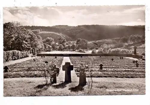 5536 STADTKYLL, Ehrenfriedhof, 195..