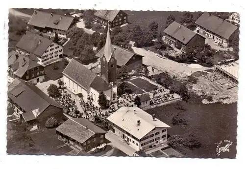 8974 OBERSTAUFEN - THALKIRCHDORF, Luftaufnahme Kirche und Umgebung