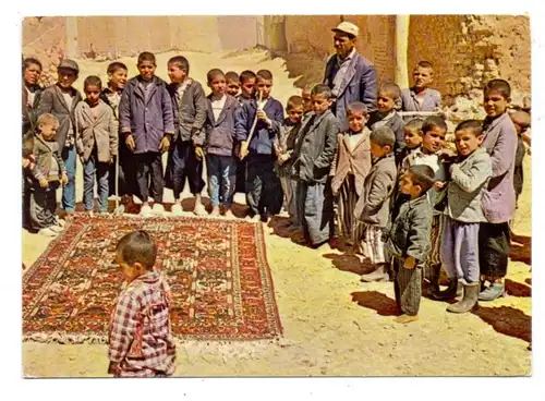 IRAN / PERSIEN - Tschale Shotor, Kinderarbeit, Teppichknüpfen
