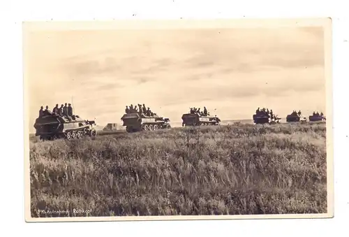MILITÄR - 2. Weltkrieg, Unteroffiziere im Kampf, Unteroffiziere führen ihre Panzergrenadiere gegen den Feind