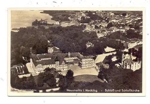 0-2080 NEUSTRELITZ, Schloß, Schloßkirche und Umgebung, Luftaufnahme, 1940