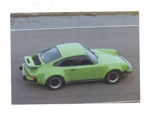 AUTO - PORSCHE 911