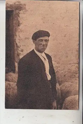 F 17000 LA ROCHELLE, Patre basque