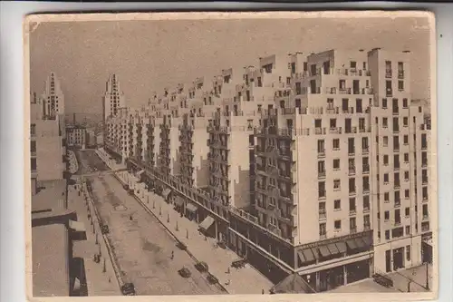 F 69100 VILLEURBANNE, Av. de l'Hotel-de-Ville