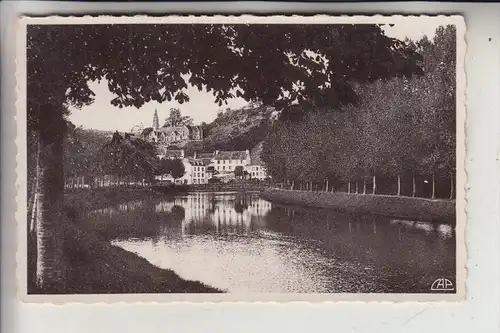 F 29150 CHATEAULIN, Les Bords de la Riviere