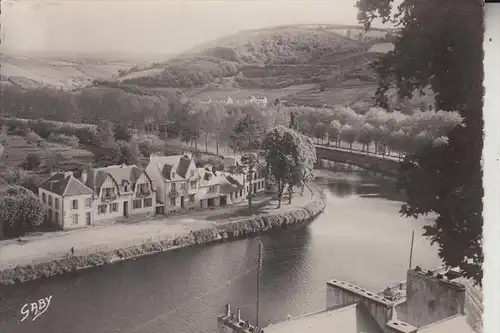 F 29150 CHATEAULIN, La courbe  du Canal et le Mont-Banine