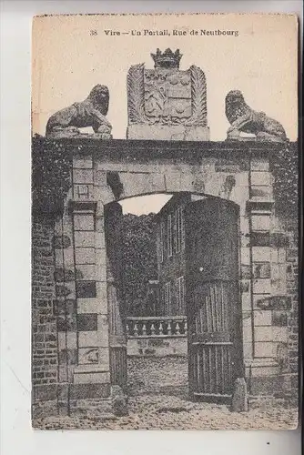 F 14500 VIRE, rue de Neutbourg, Portal