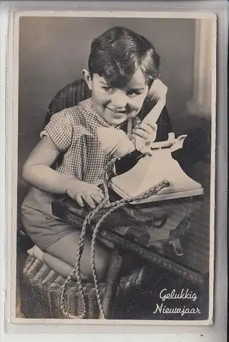 KINDER - TELEFON, 1942