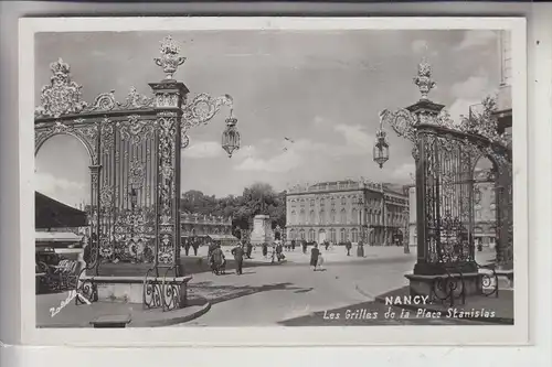 F 54000 NANCY, Les Grilles de la Place Stanislas, 1957