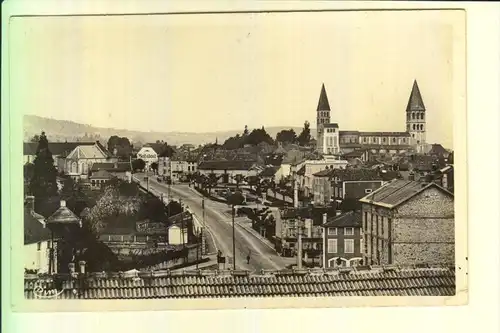 F 71700 TOURNUS, Vue sur la Champ de Foire, CIM-Macon