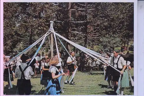 BRASILIEN - GRAMADO - Bändertanz zum Richtfest der deutschen Jungenakademie