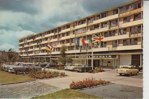 1000 BERLIN - TIERGARTEN, Hotel Berlin, Kurfürstenstrasse 1961, Opel Rekord & Kapitän