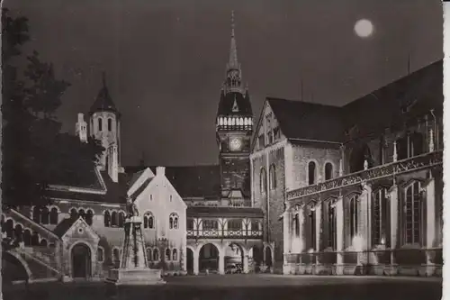 3300 BRAUNSCHWEIG, Vollmond über dem Burgplatz