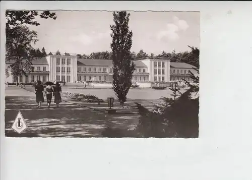4792 BAD LIPPSPRINGE, Kurhaus mit Kaiser-Karls-Park 1956