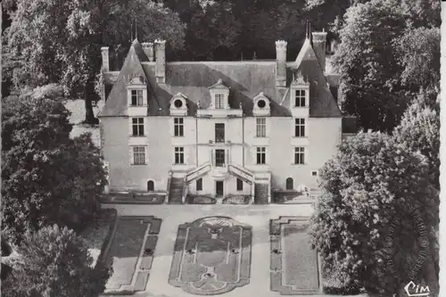 F 37210 NOIZAY, Le Chateau, Vue airienne