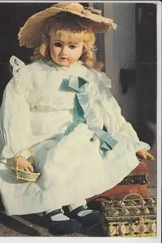 SPIELZEUG - PUPPE mit Porzellankopf & Lederhändchen um 1890