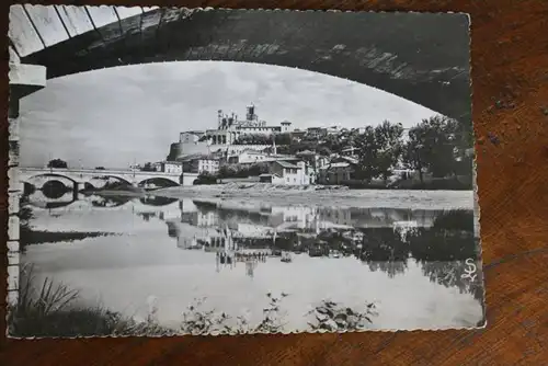 F 34500 BEZIERS, Reflets sur l'Orb