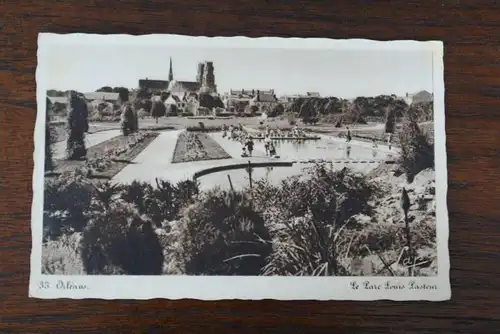 F 45000 ORLEANS, le Parc Louis Pasteur, Piscine