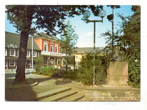 4010 HILDEN, Markt & Wilhelm Fabry Denkmal