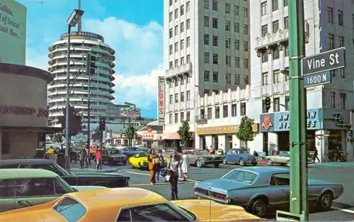 LOS ANGELES - HOLLYWOOD, Hollywood Boulevard - Vine Street, Capitol Records, Oldtimer