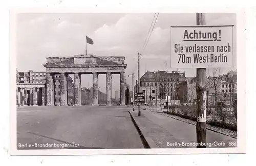 1000 BERLIN, BRANDENBURGER TOR, 1952, Russische Fahne / Russian Flag